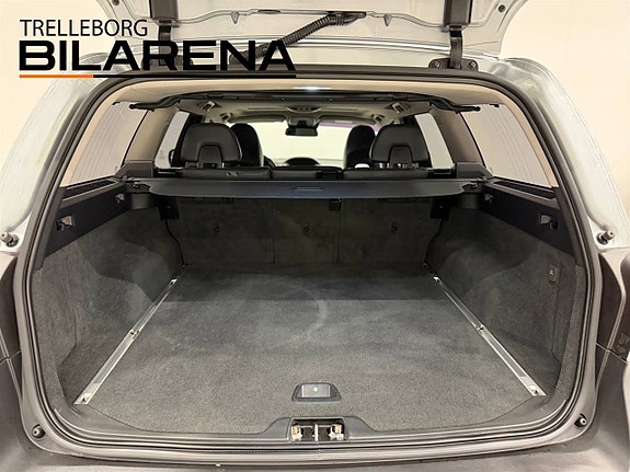 Volvo XC70 25 of 26