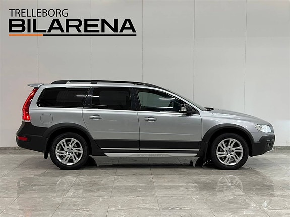Volvo XC70 5 of 26