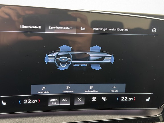 Audi Q6 e-tron 23 of 30