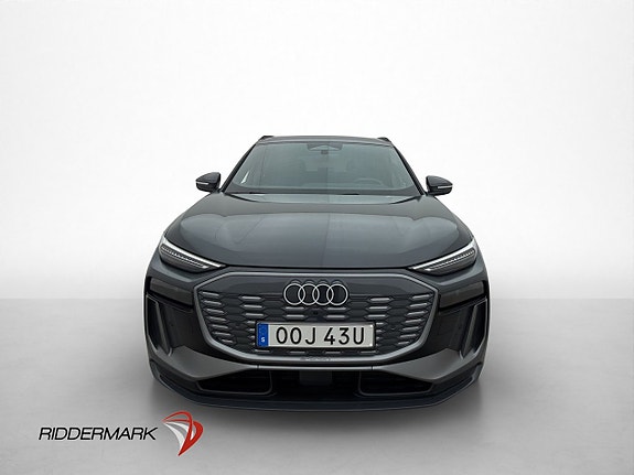 Audi Q6 e-tron 3 of 30