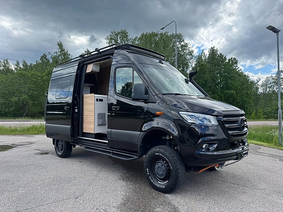 Hymer Grand Canyon S 4x4 2 of 16