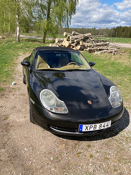 Porsche 911 Carrera 6 of 10