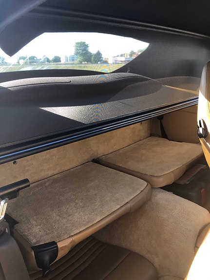 Porsche 911 Carrera 8 of 10