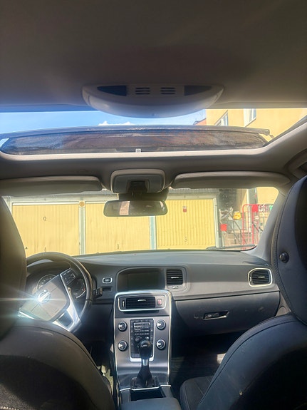 Volvo V60 5 of 5