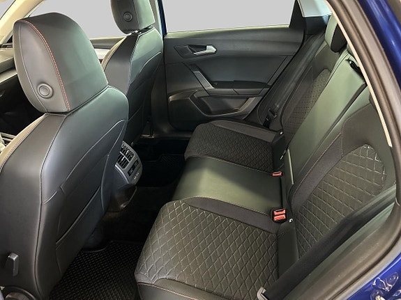Seat Leon 10 of 18