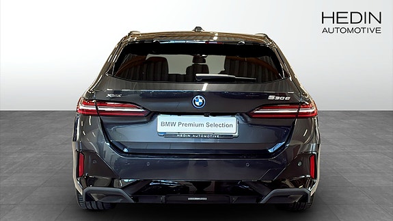 BMW 530e 7 of 9