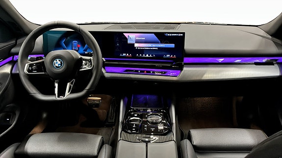 BMW 530e 4 of 9