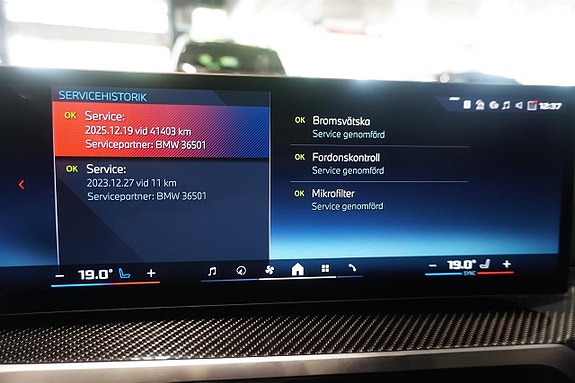 BMW i4 18 of 19