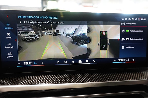 BMW i4 17 of 19