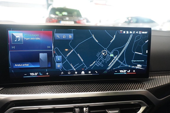 BMW i4 16 of 19