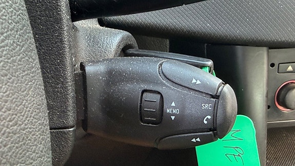 Peugeot 207 17 of 25