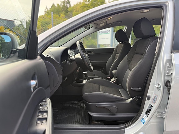 Hyundai i30 15 of 15