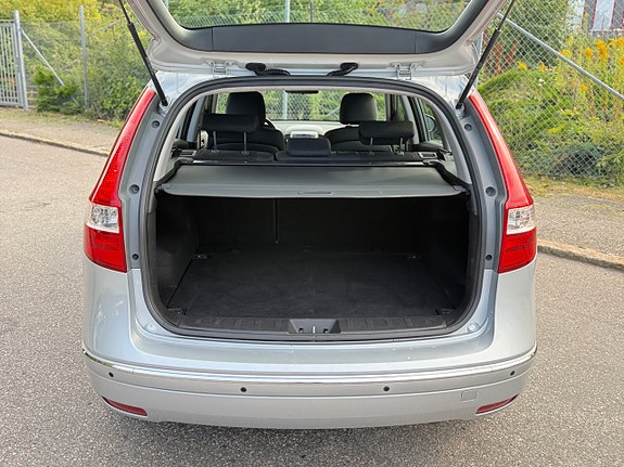 Hyundai i30 7 of 15