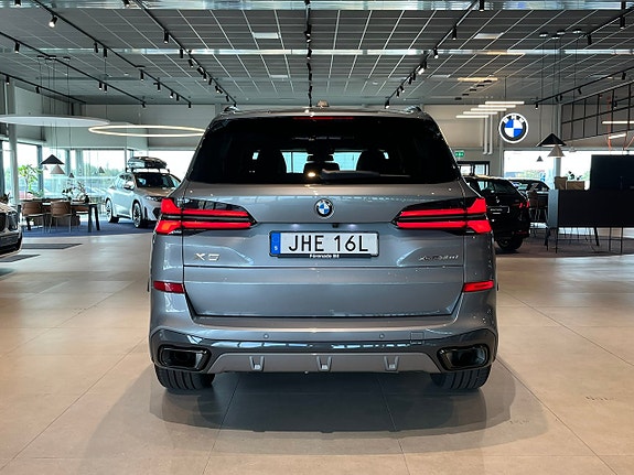 BMW X5 5 of 21