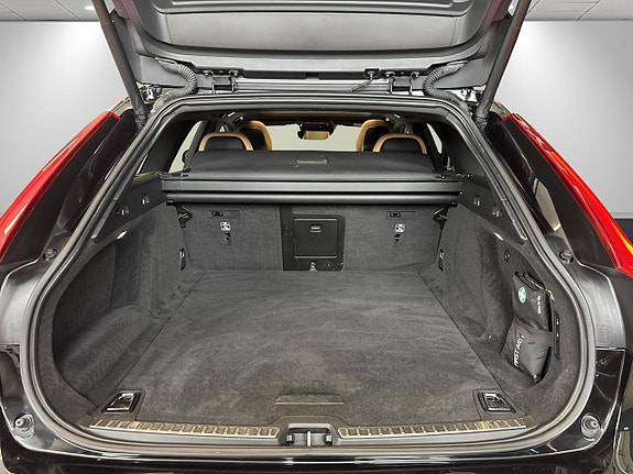 Volvo V90 16 of 30
