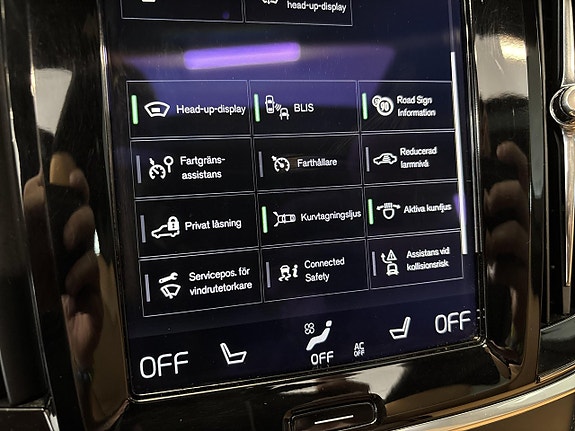 Volvo V90 28 of 30