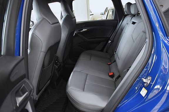 Audi Q6 e-tron 16 of 20