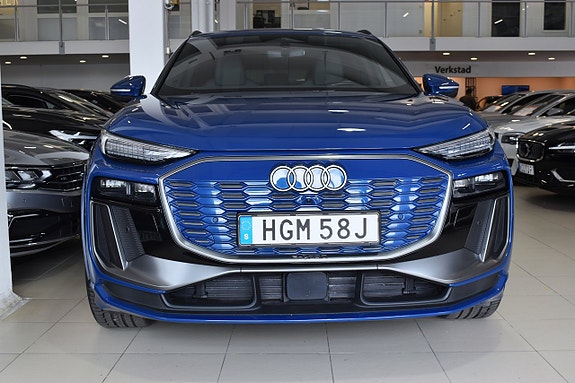 Audi Q6 e-tron 2 of 20