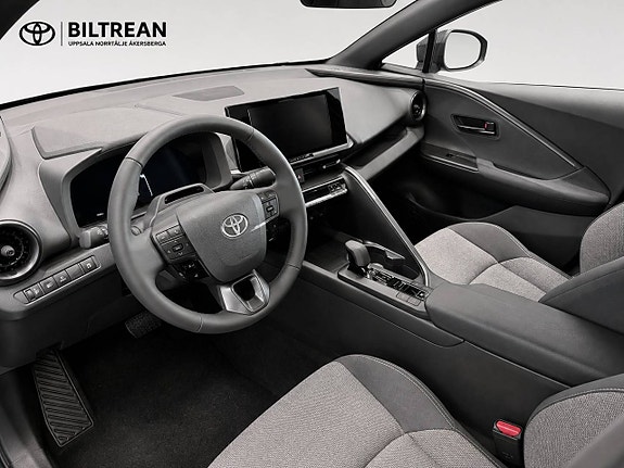 Toyota C-HR 4 of 7
