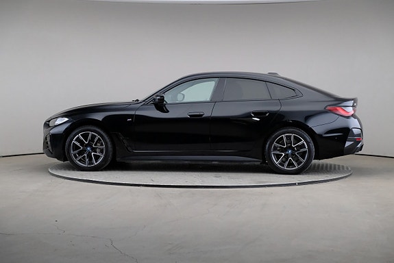 BMW i4 4 of 26