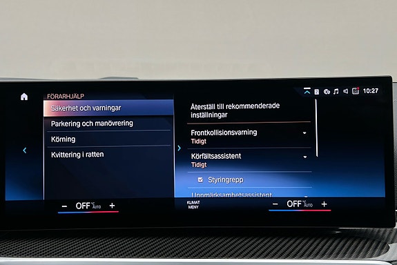 BMW i4 22 of 26