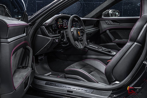 Porsche 911 10 of 23