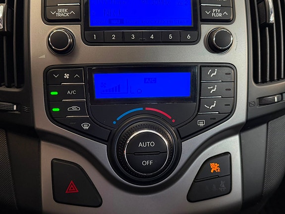 Hyundai i30 13 of 15