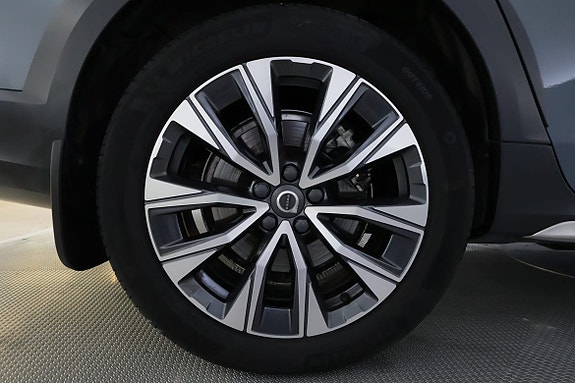Volvo V90 Cross Country 14 of 20
