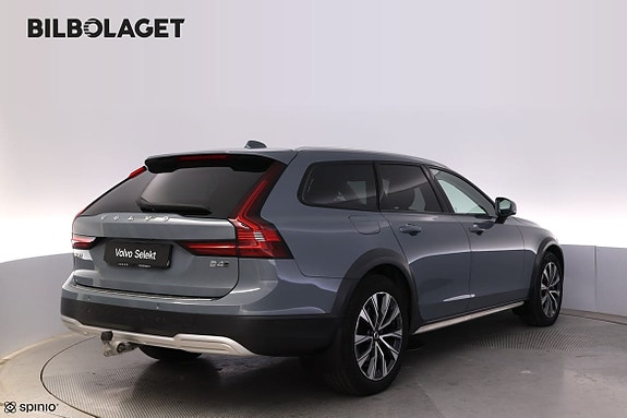 Volvo V90 Cross Country 3 of 20