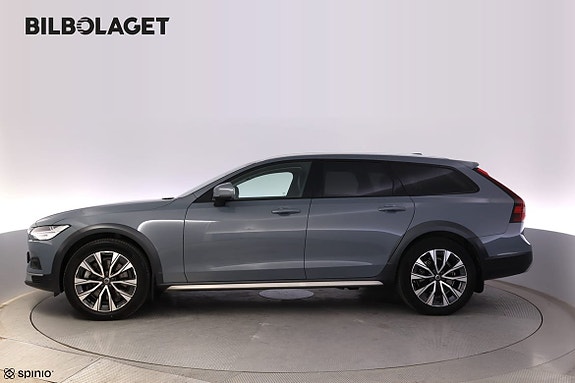 Volvo V90 Cross Country 5 of 20