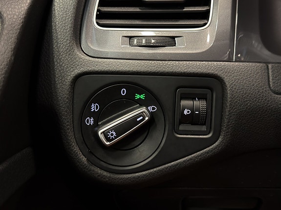 Volkswagen Golf Alltrack 23 of 24