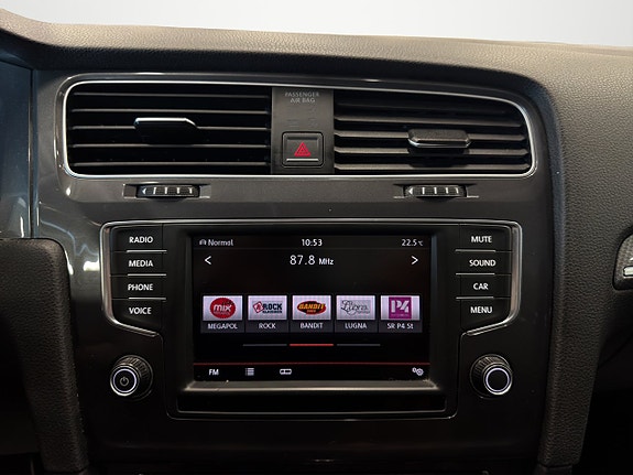 Volkswagen Golf Alltrack 20 of 24