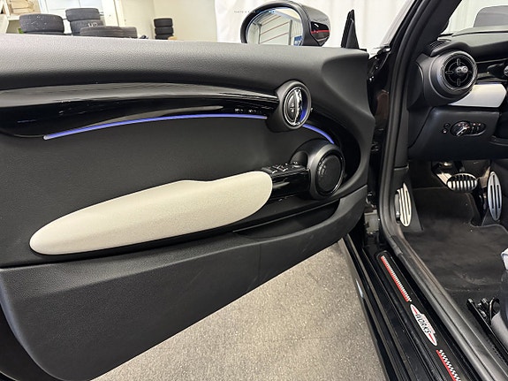 MINI John Cooper Works 6 of 22