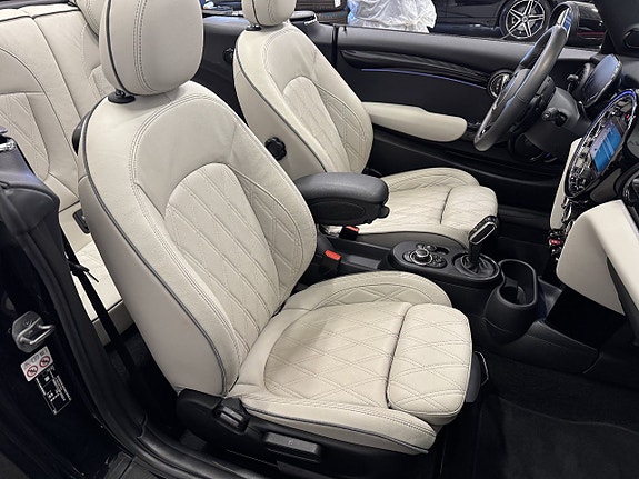 MINI John Cooper Works 16 of 22