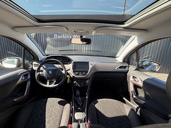 Peugeot 2008 12 of 12