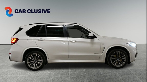 BMW X5 3 of 26