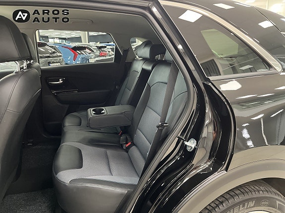 Kia e-Niro 9 of 14