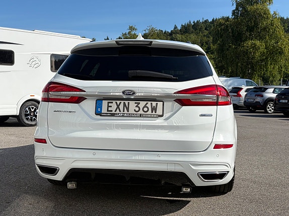 Ford Mondeo 5 of 20