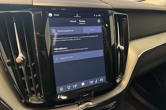 Volvo XC60 17 of 18