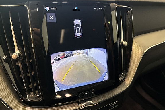 Volvo XC60 16 of 18