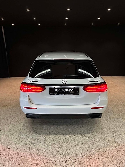 Mercedes-Benz E400 7 of 18
