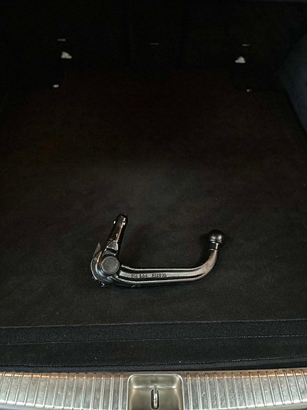 Mercedes-Benz E400 18 of 18