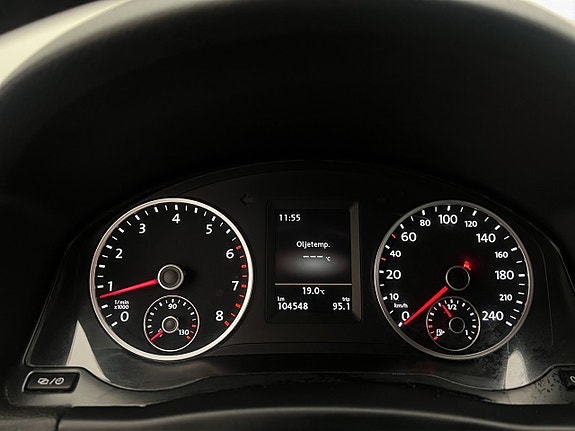 Volkswagen Tiguan 18 of 30