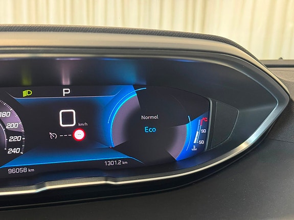 Peugeot 5008 18 of 30