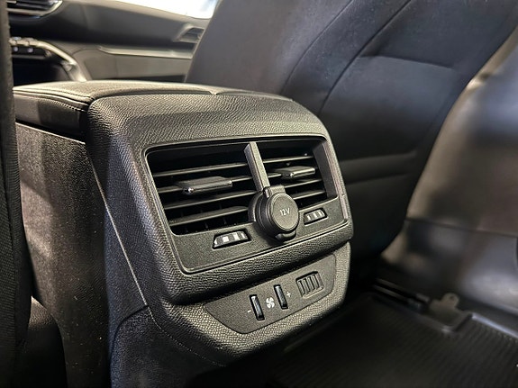 Peugeot 5008 30 of 30