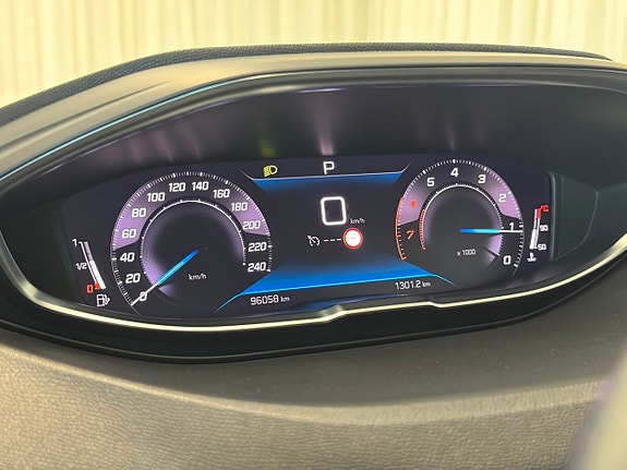 Peugeot 5008 17 of 30