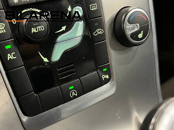 Volvo V70 17 of 22