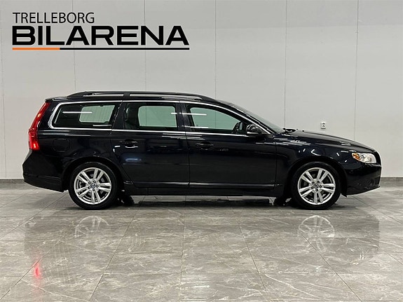 Volvo V70 5 of 22