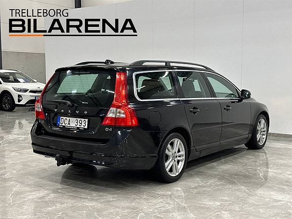 Volvo V70 7 of 22