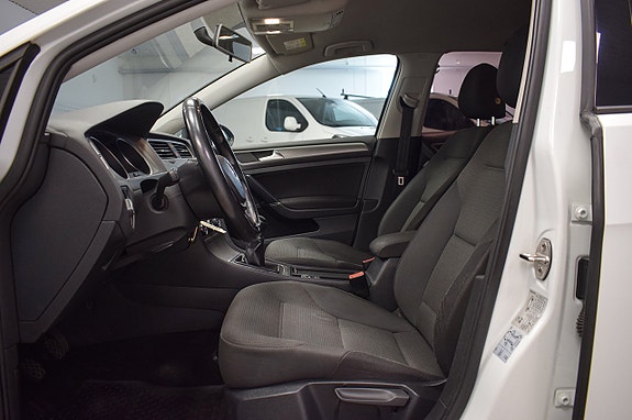 Volkswagen Golf I 6 of 19